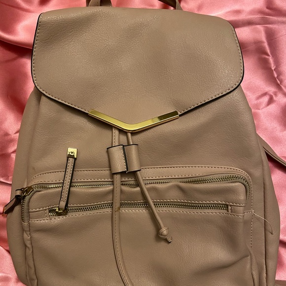 Light Pink backpack - Picture 2 of 3